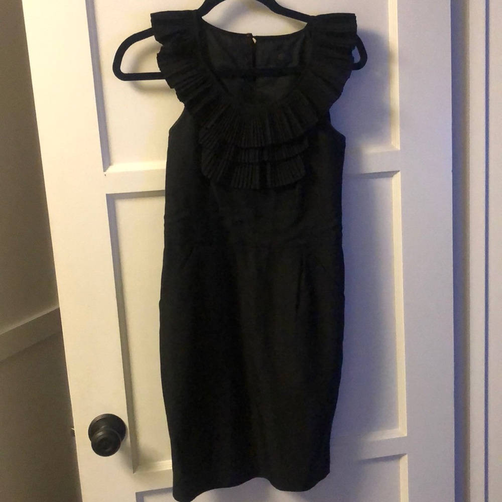 Ruffle neck dress with pockets